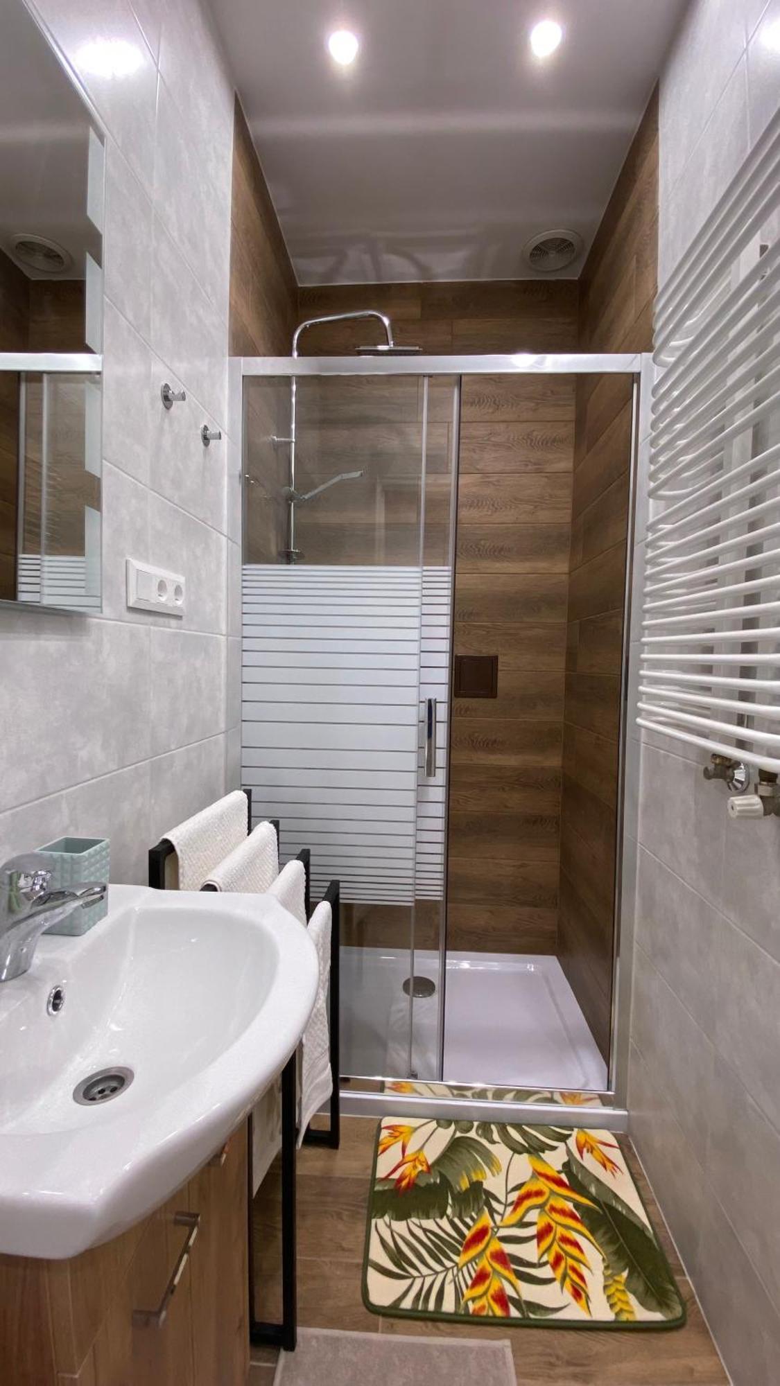 Lublinbnb - Exclusive Family Apartment ------ In The Heart Of Lublin -------------------------------- Bedroom & Living Room & Kitchen Екстер'єр фото